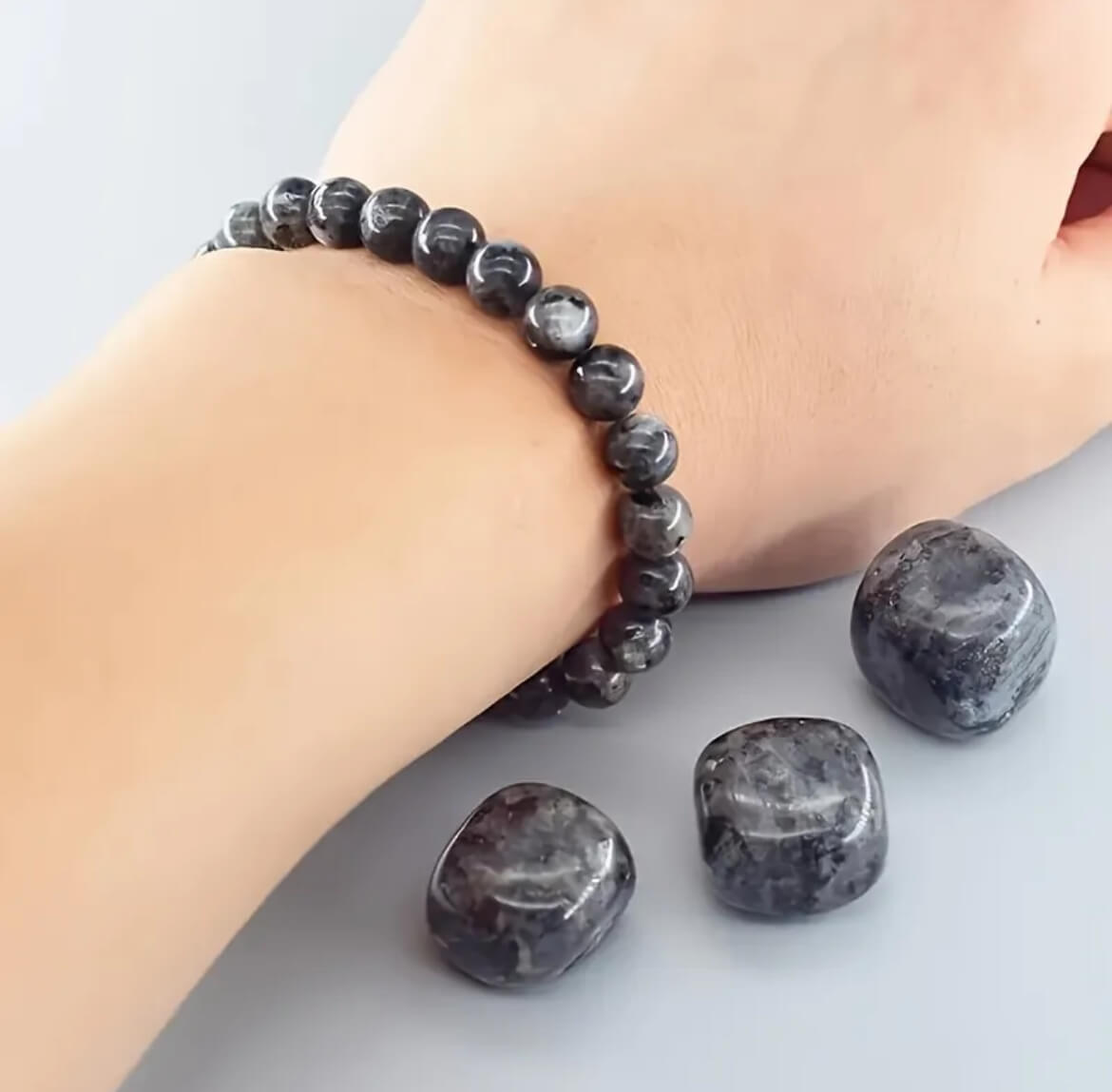 🌌 Labradorite Bracelet – The Stone of Cosmic Awakening