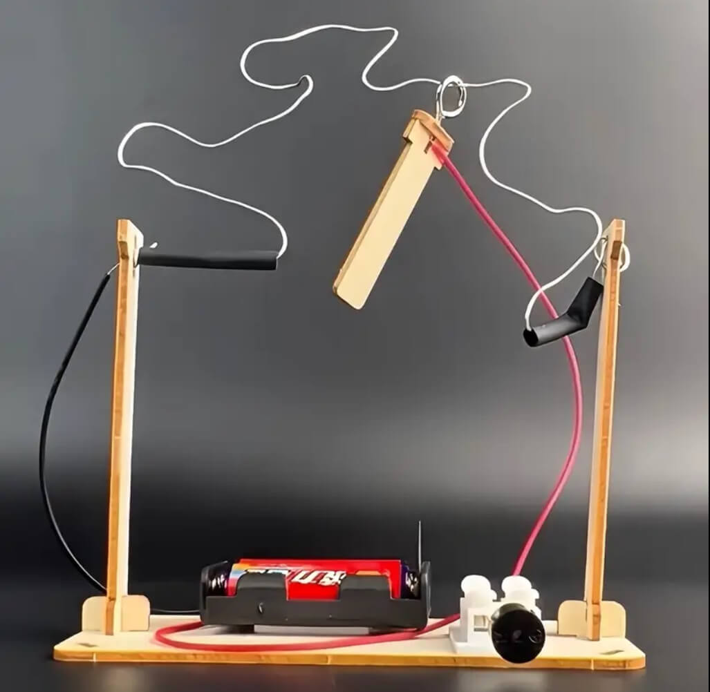 ⚡ DIY Electric Wire Loop Game – STEM Learning Fun! 🌟