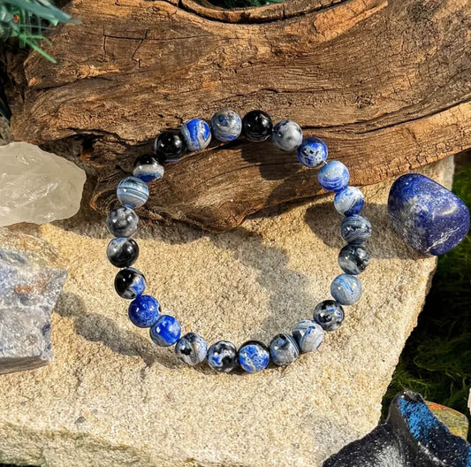💙🪐 Elegant Blue Agate Bracelet – Balance, Beauty & Cosmic Wisdom